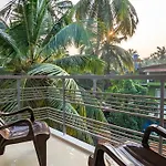 Poolside Paradise 1Bhk Luxury Apartment In Siolim.