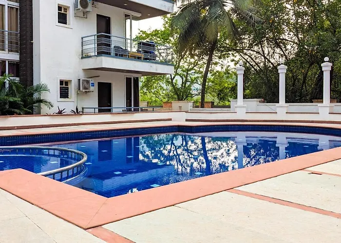 Poolside Paradise 1Bhk Luxury Apartment In Siolim.
