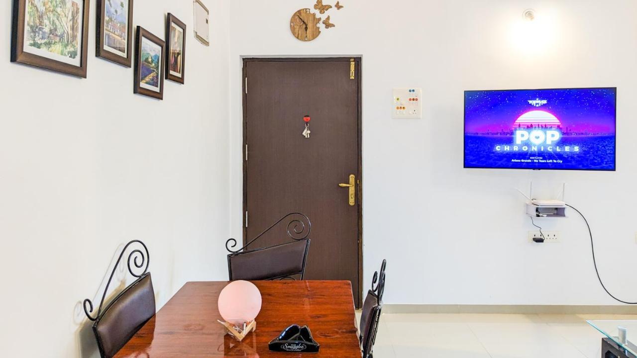 Poolside Paradise 1bhk Luxury In Siolim. *