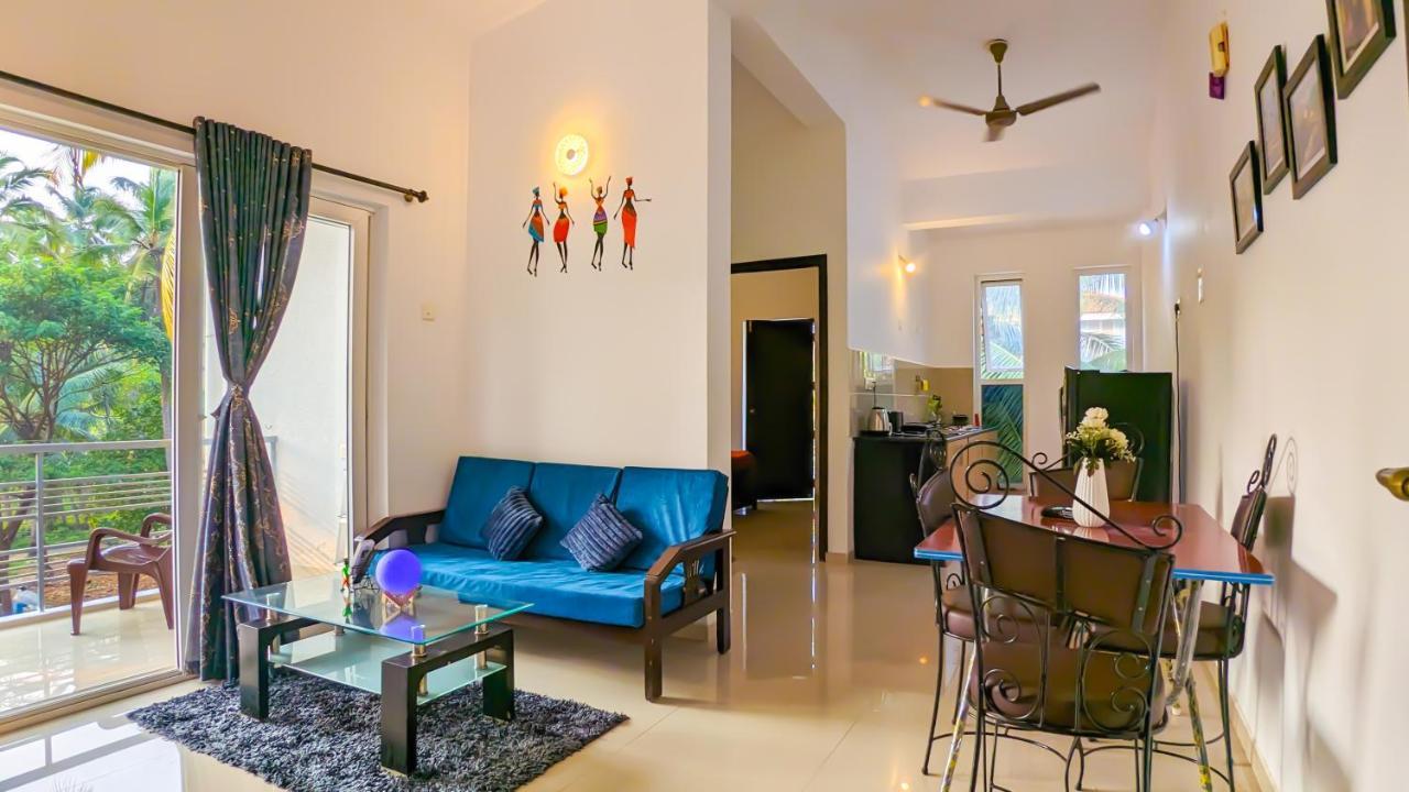 Poolside Paradise 1bhk Luxury In Siolim.