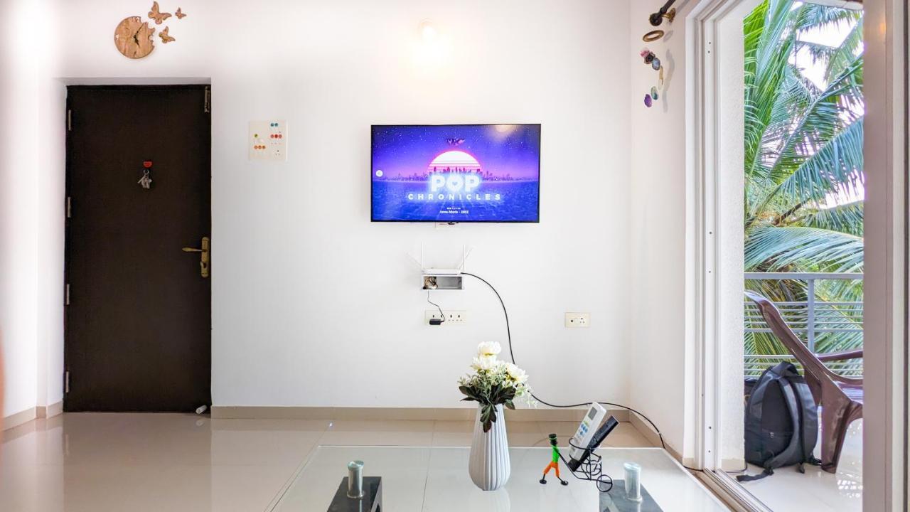 Poolside Paradise 1bhk Luxury In Siolim.