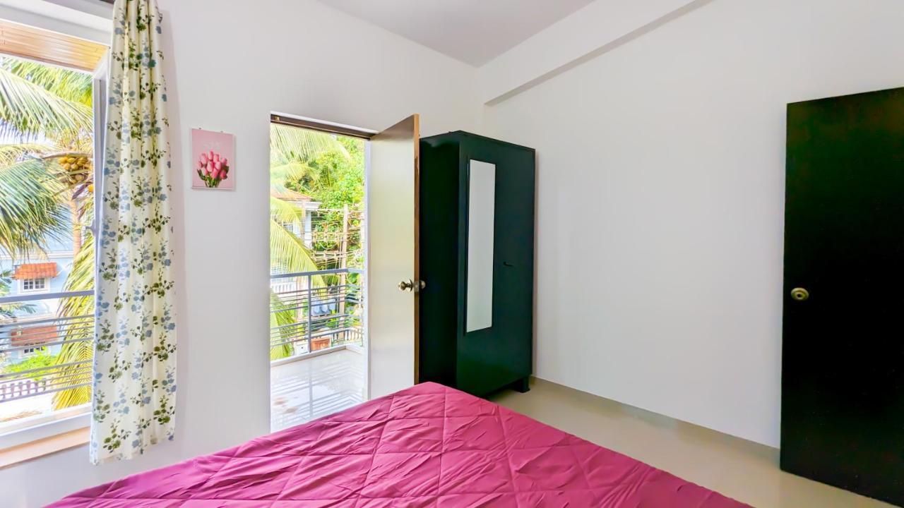 Poolside Paradise 1bhk Luxury In Siolim. Apartment Siolim